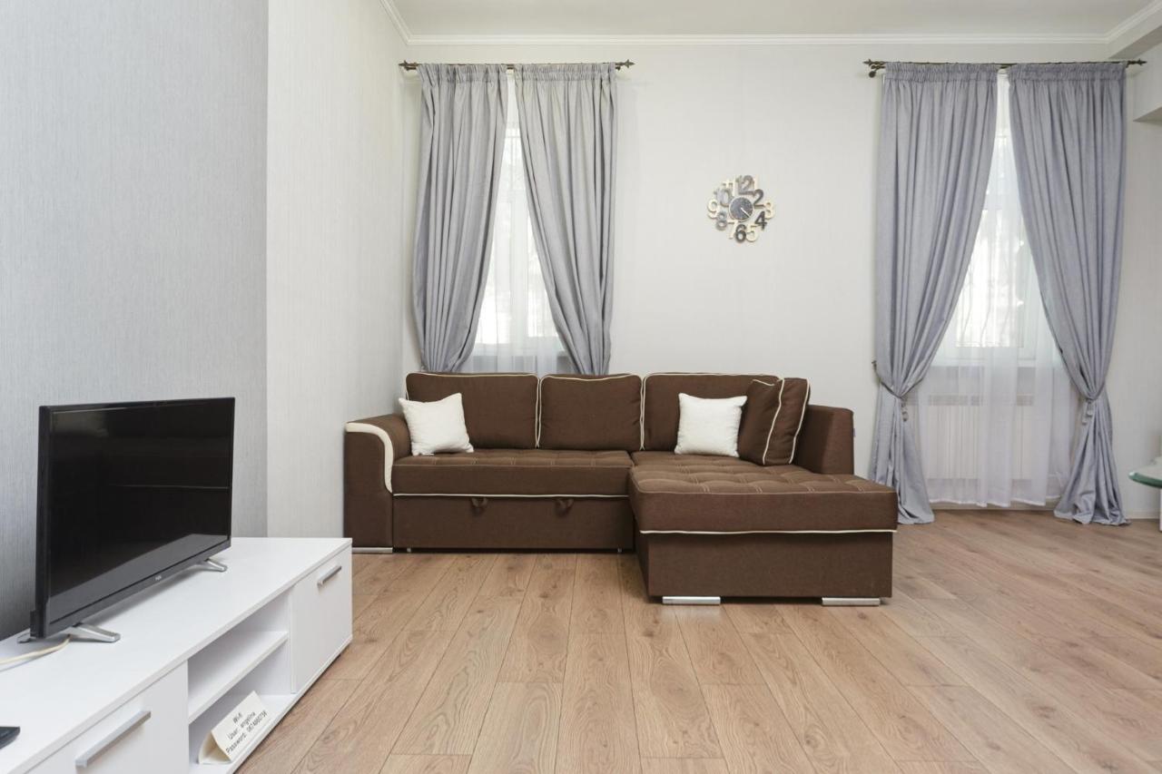 Apartment Zhukovskogo 17 Odesa Exterior photo